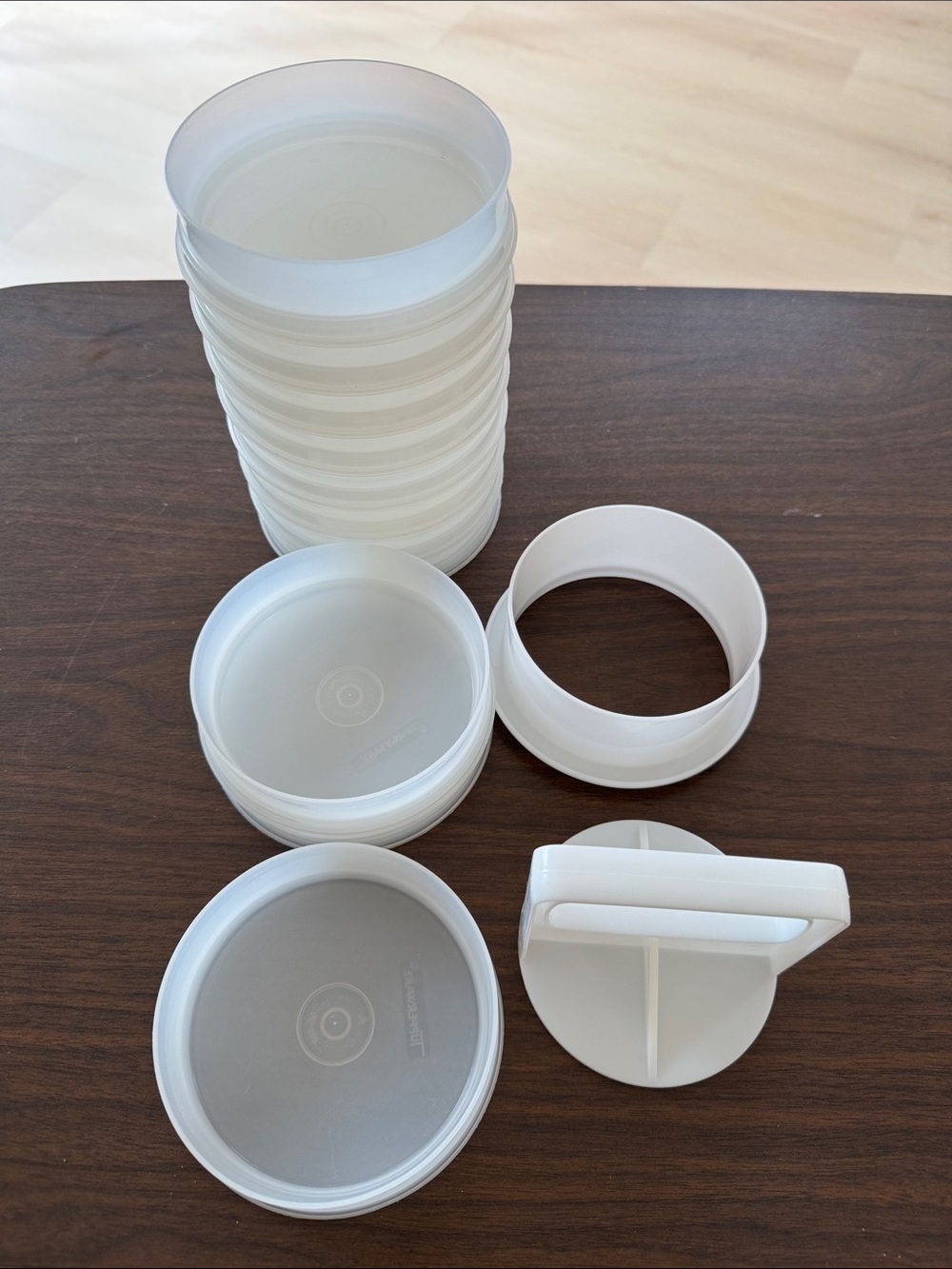 Vintage Tupperware Hamburger Press & Patty Keepers Set - 11 Molds Super Lot